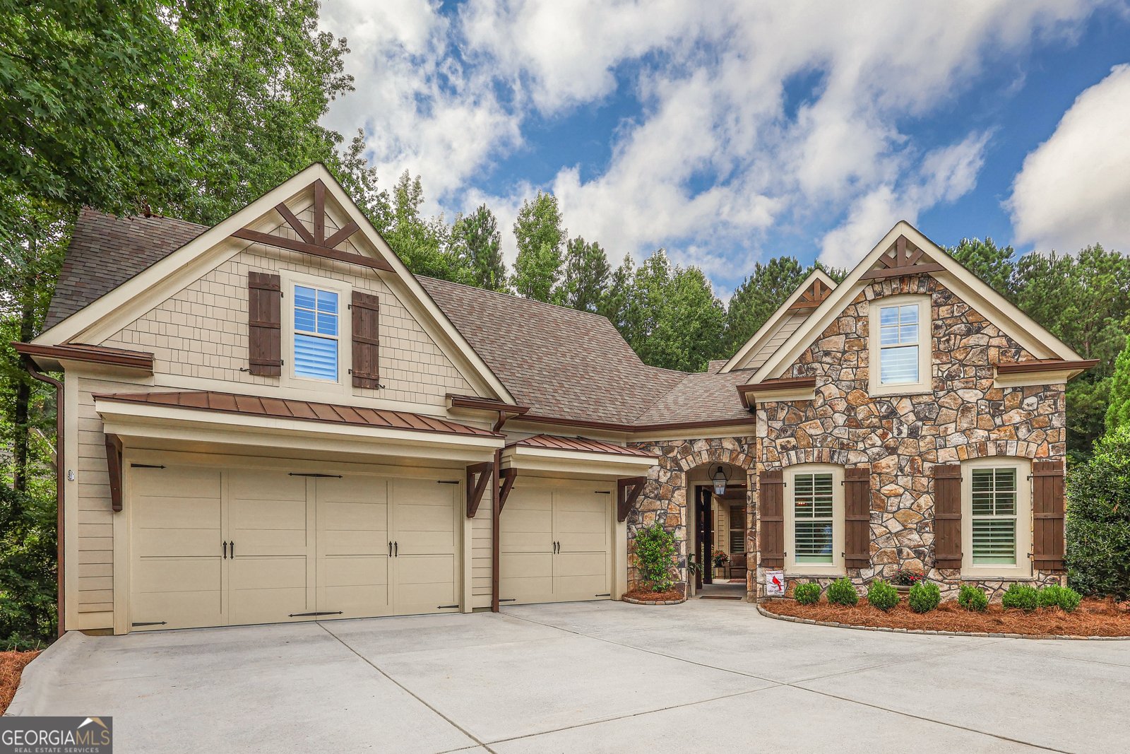 285 Maple Shade Drive Tyrone - 2