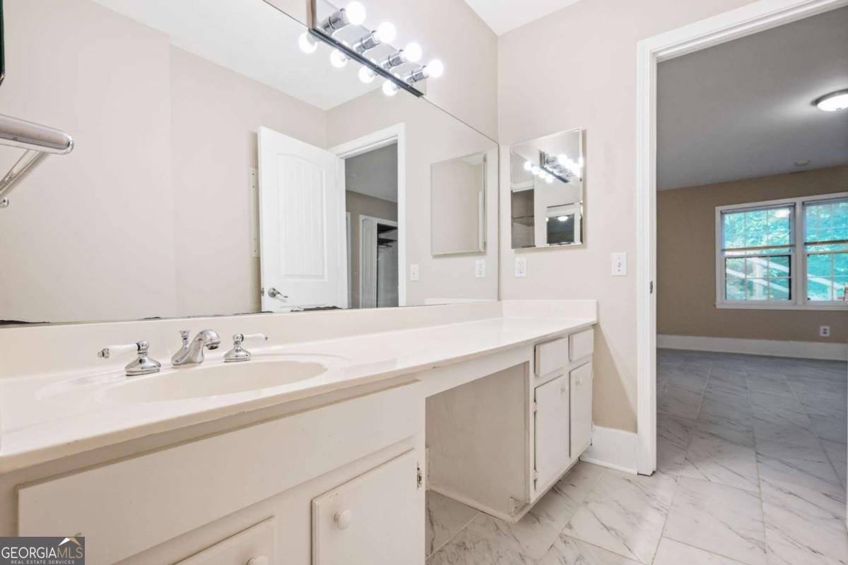 141 Amherst Place Atlanta - 4