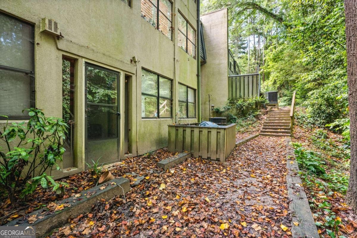 141 Amherst Place Atlanta - 9