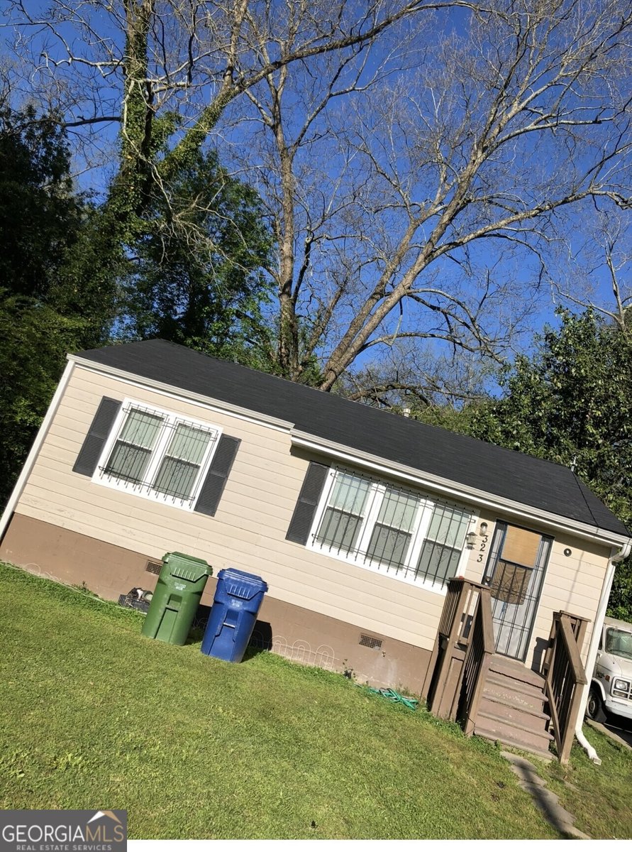 323 Camfield Court Atlanta - 1