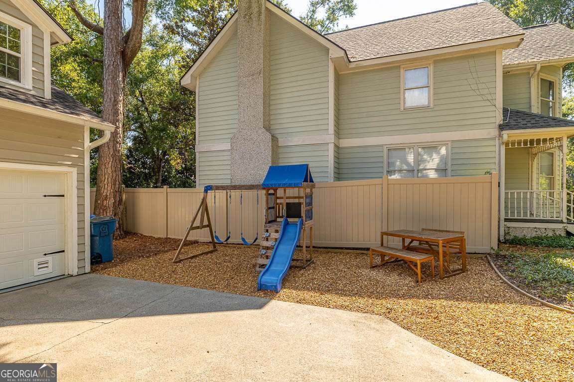 112 Rosemont Street St. Simons - 29