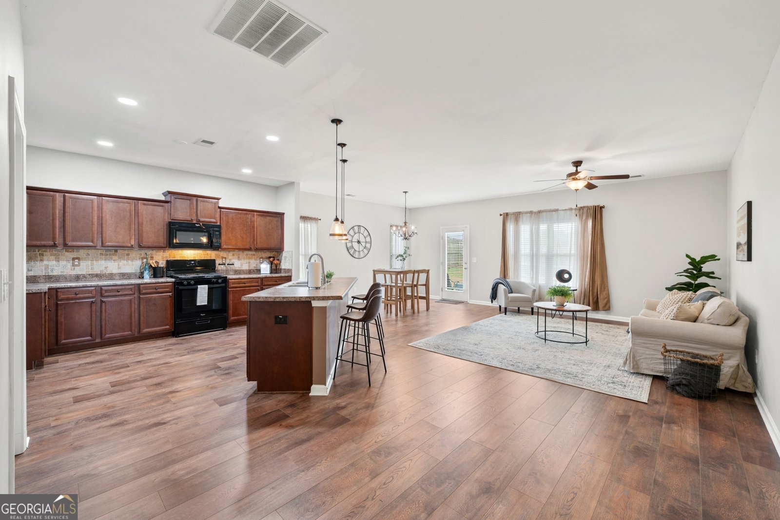 6031 Heisler Street Rex - 6