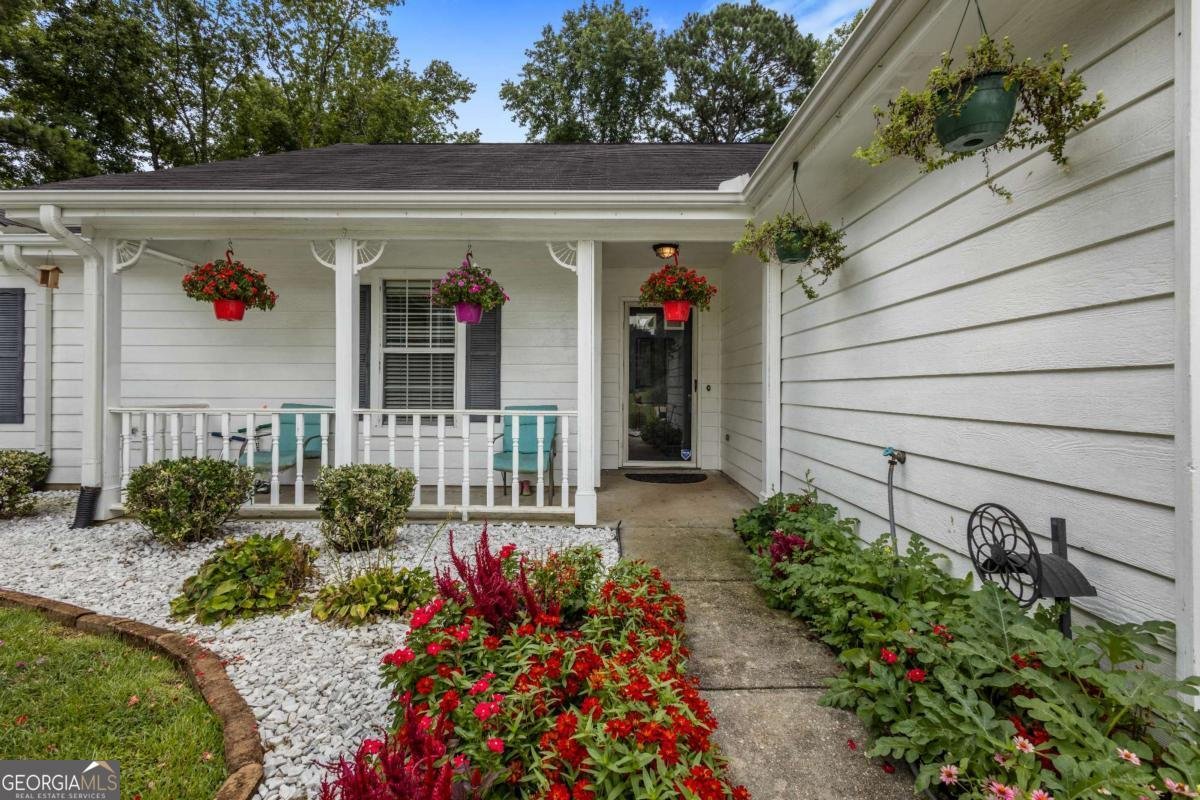 1729 Brandi Lane Loganville - 1