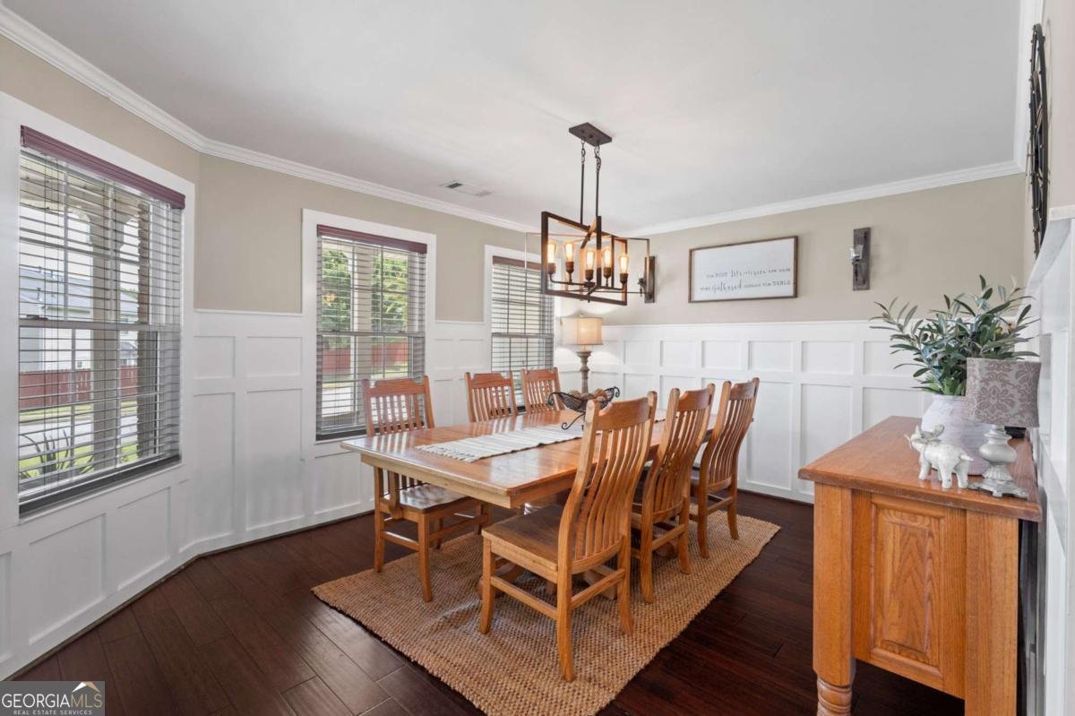1964 Barnett West Court Buford - 6
