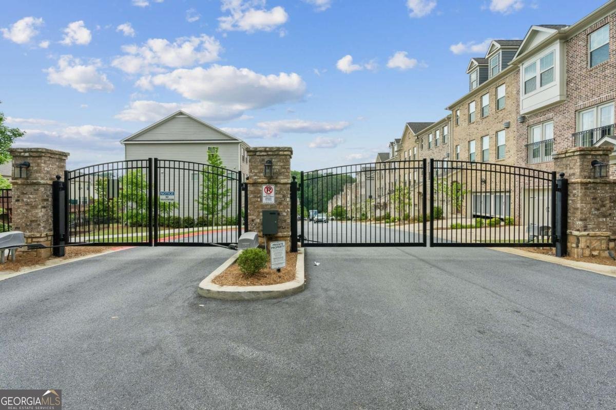 1327 Rosen Road Brookhaven - 11