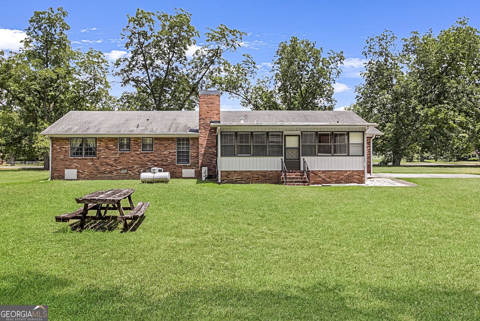 7033 Three Oaks Drive Macon - 23