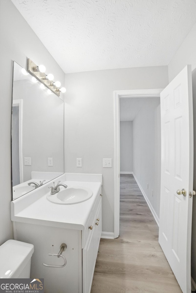3471 Avensong Village Circle Milton - 18