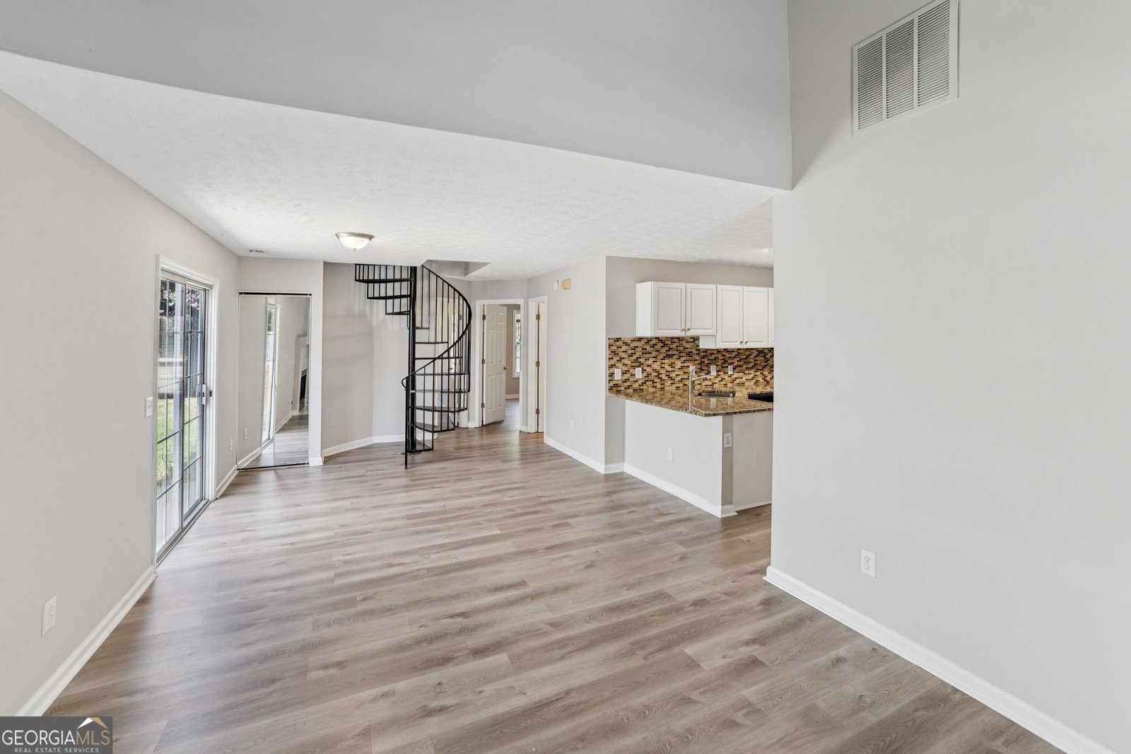 3471 Avensong Village Circle Milton - 3