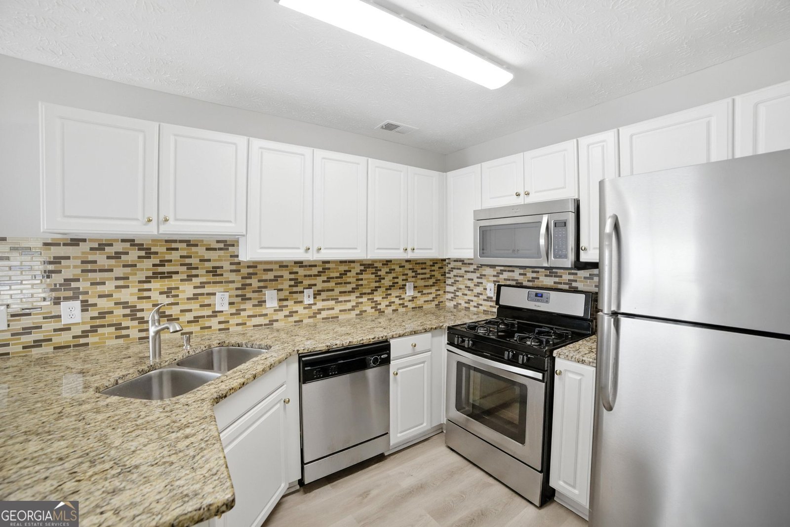 3471 Avensong Village Circle Milton - 5