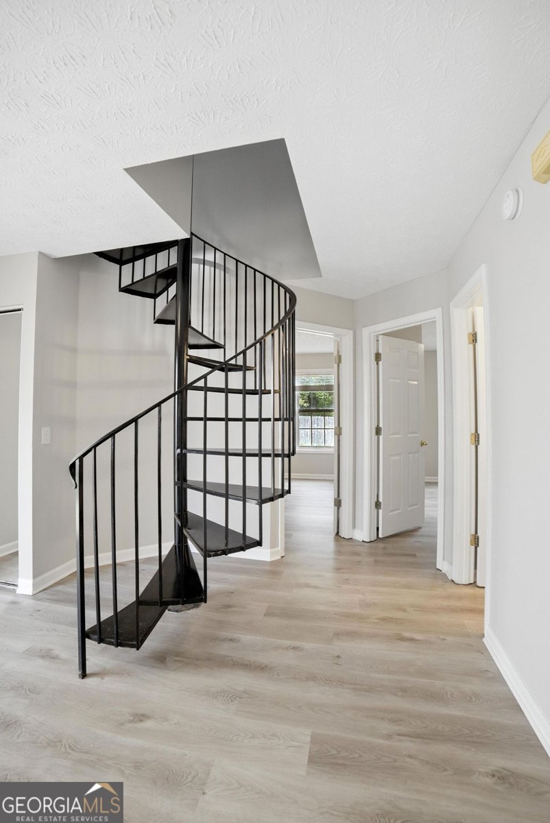 3471 Avensong Village Circle Milton - 8