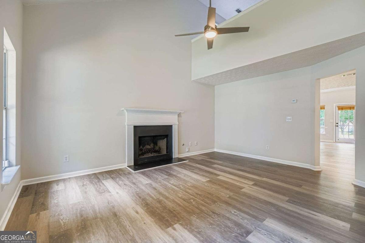1297 Gates Circle Atlanta - 2
