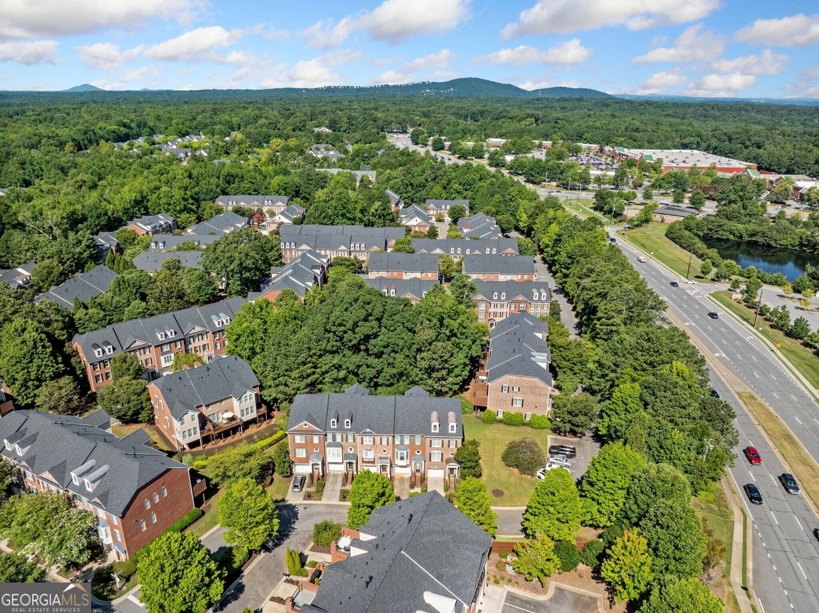 5800 Waters Edge Trail Roswell - 45
