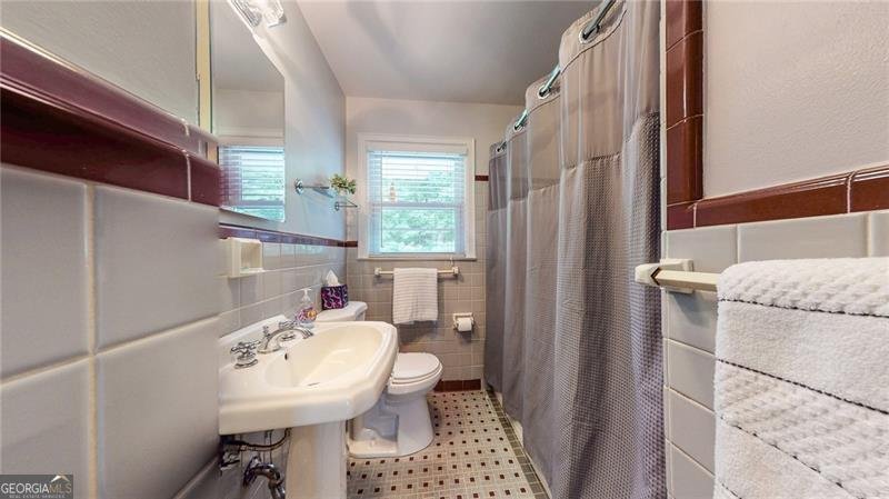 2461 Woodridge Drive Decatur - 48