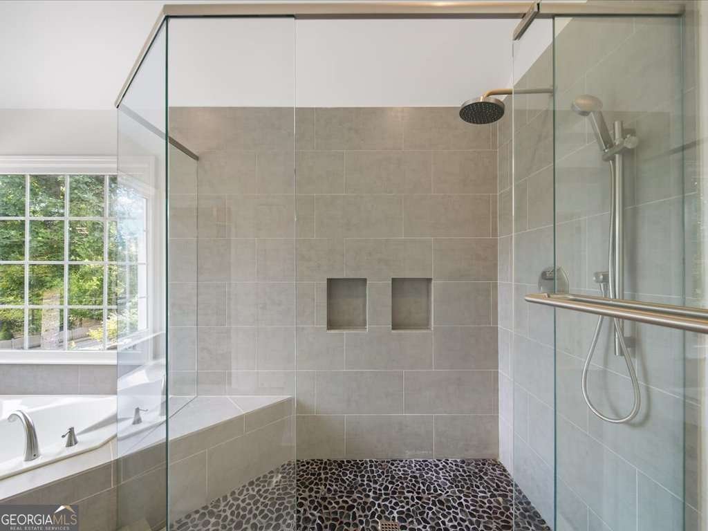 520 Parkbrook Trace Milton - 36