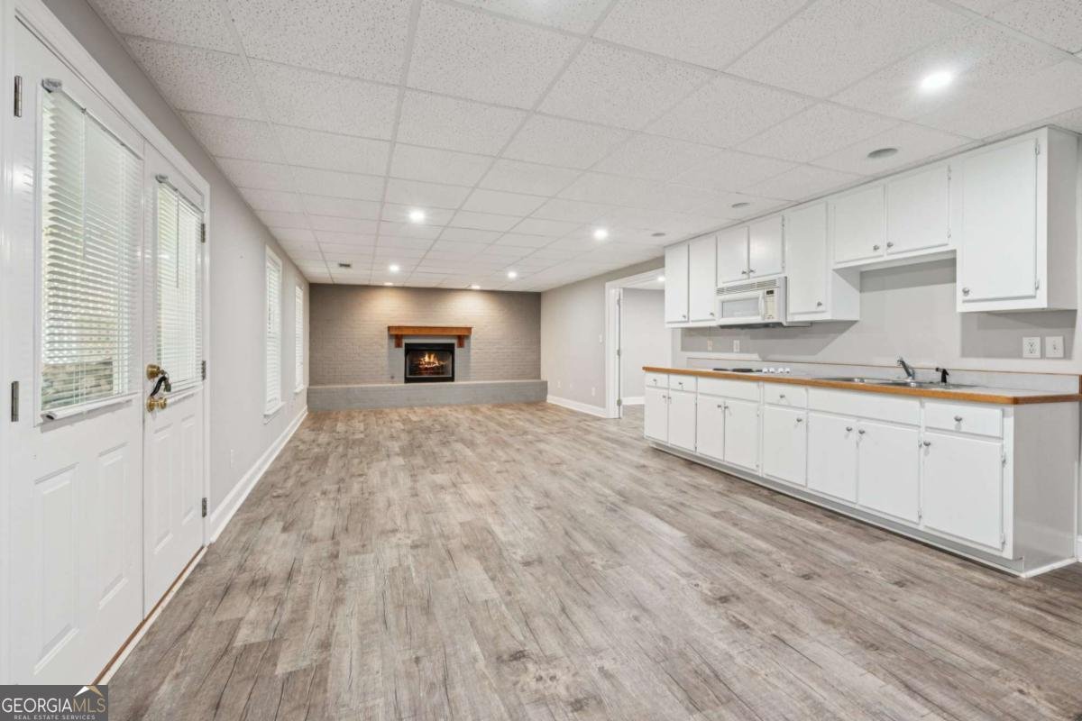 1404 Hattiesburg Court Grayson - 39