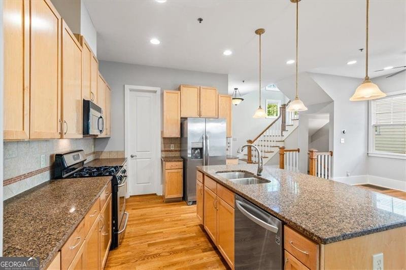 310 Research Drive Athens - 12