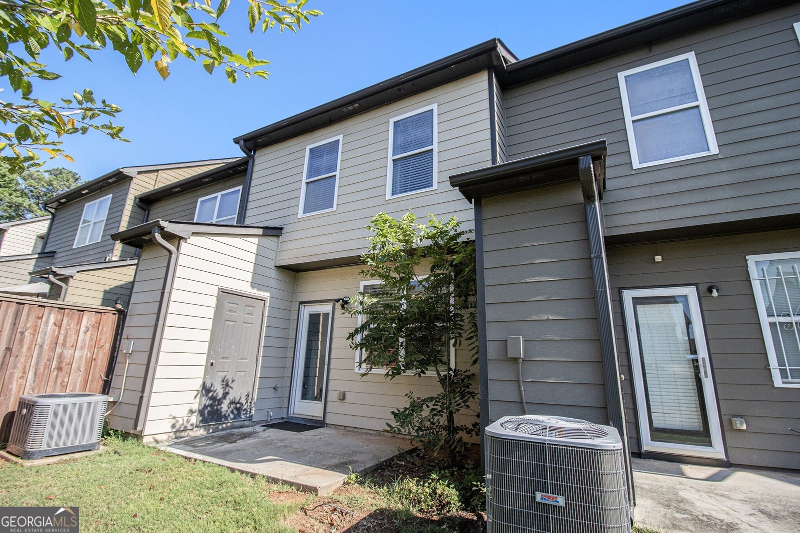 1829 Bayrose Circle East Point - 33