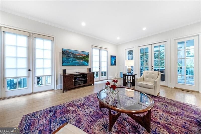 827 Sherwood Road Atlanta - 16