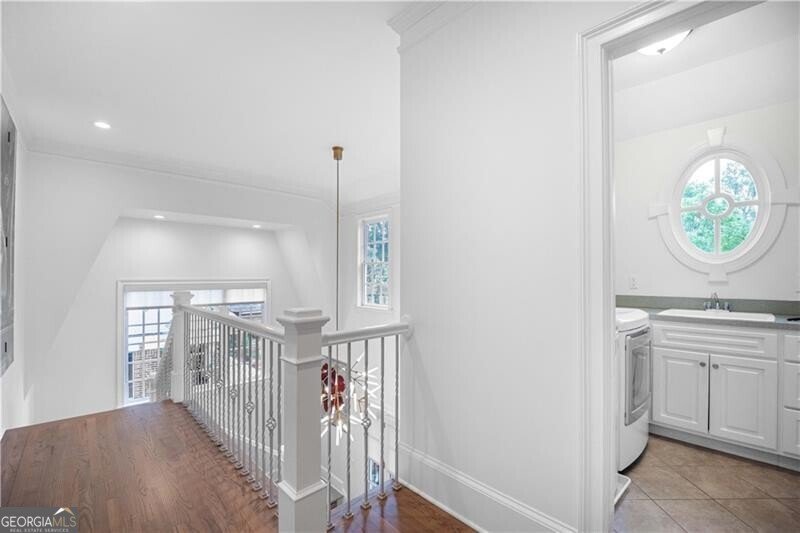 827 Sherwood Road Atlanta - 24