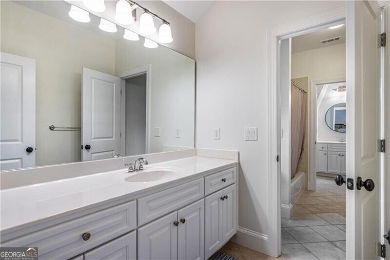 827 Sherwood Road Atlanta - 35