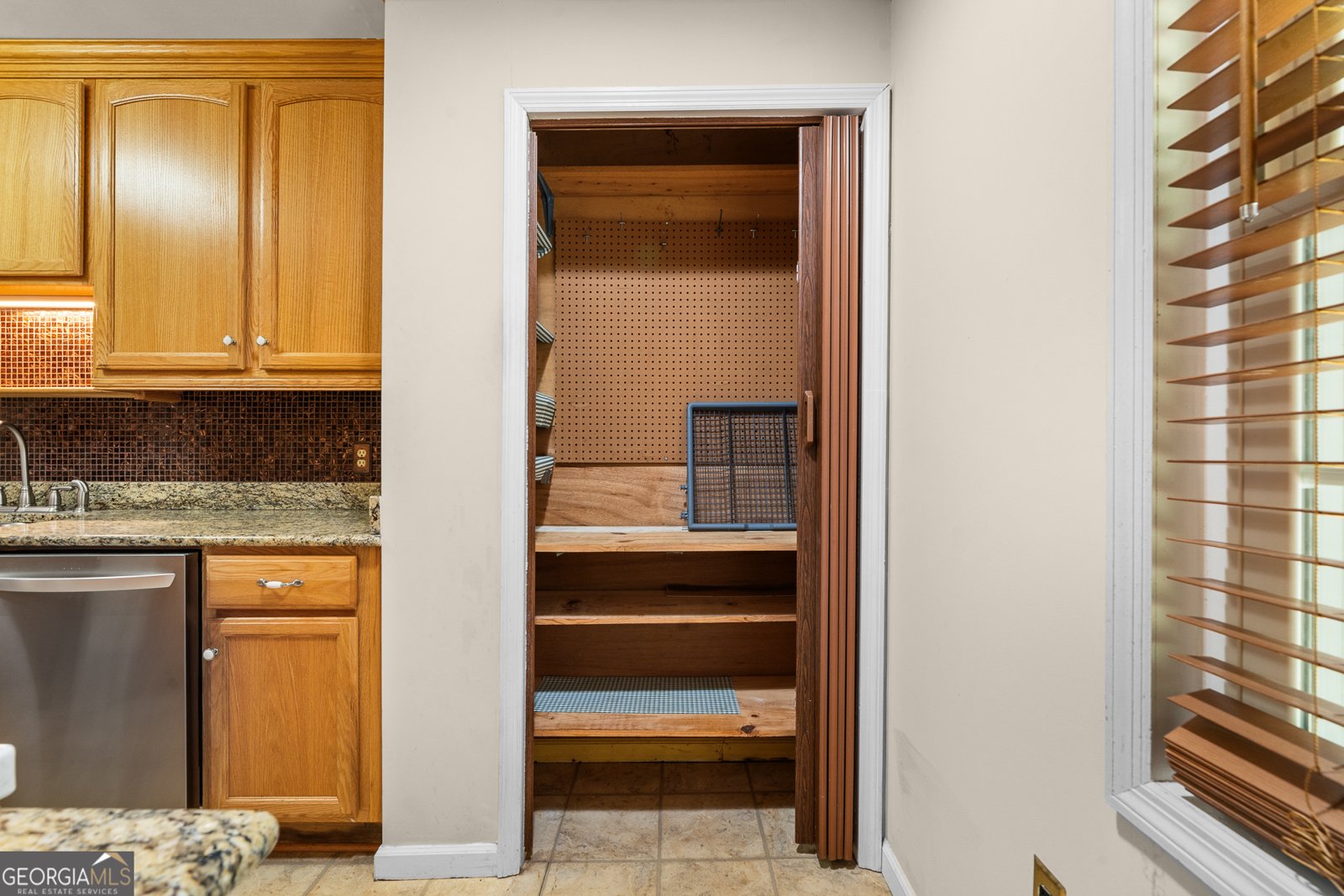 192 Saxon Court Canton - 4