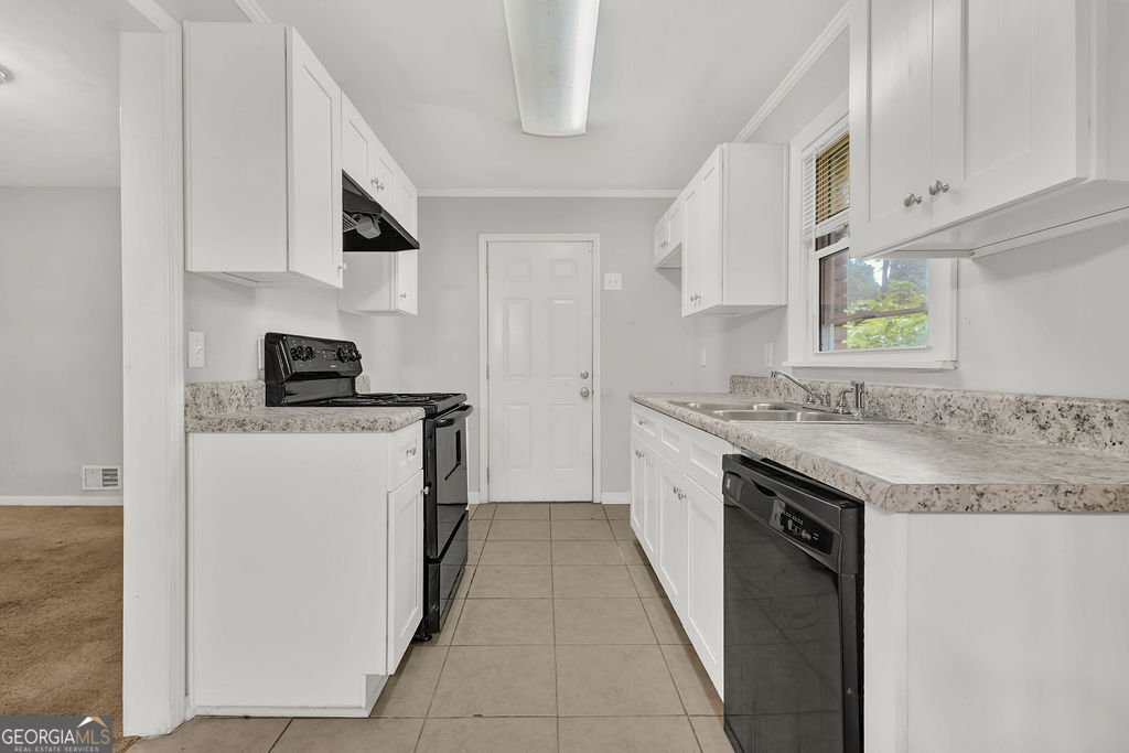 1034 Forest Valley Drive Atlanta - 14