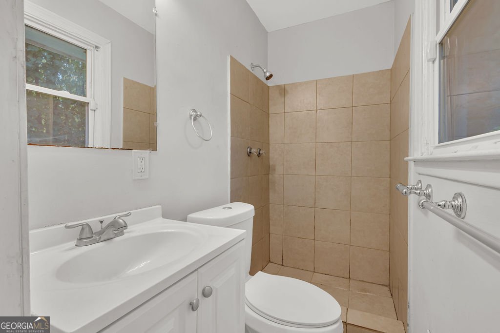 1034 Forest Valley Drive Atlanta - 24
