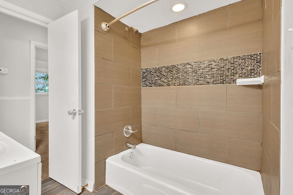 1034 Forest Valley Drive Atlanta - 30