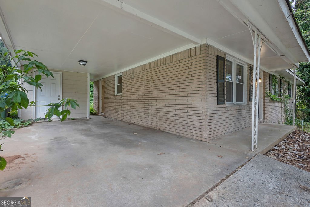 1034 Forest Valley Drive Atlanta - 4