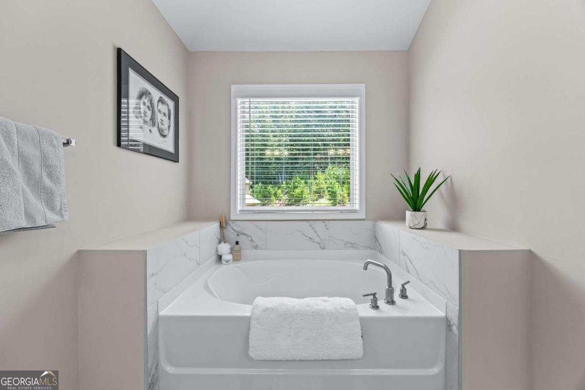 2460 Bridle Bridge Trail Cumming - 37
