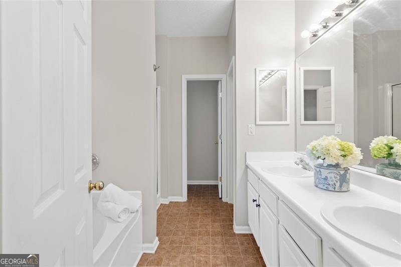 2090 Beckenham Place Dacula - 18