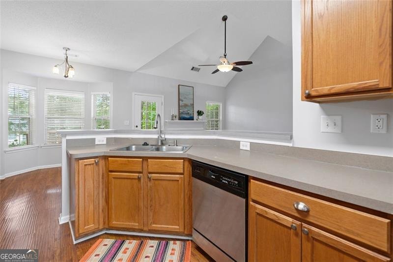2090 Beckenham Place Dacula - 8