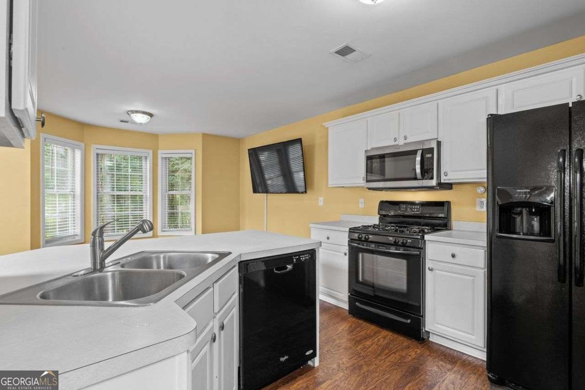 200 Stoneforest Drive Woodstock - 12