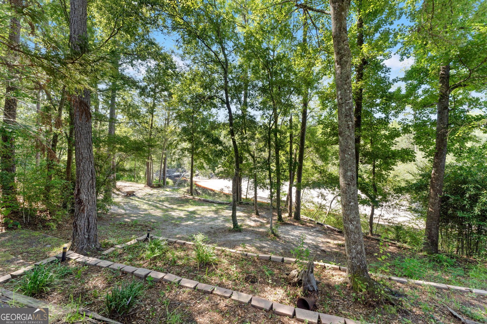 323 St Marys River Bluff Road St. George - 2