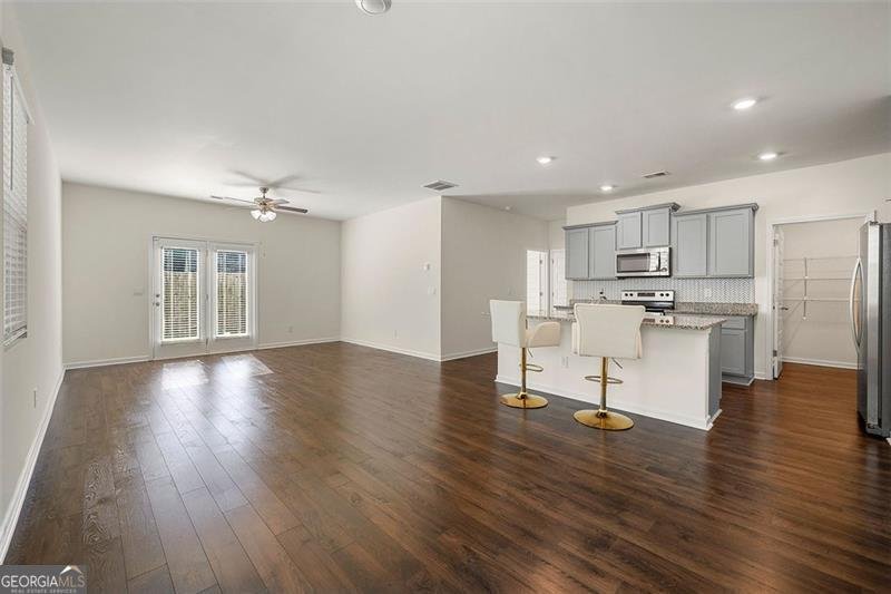 12188 Conrad Hampton - 17