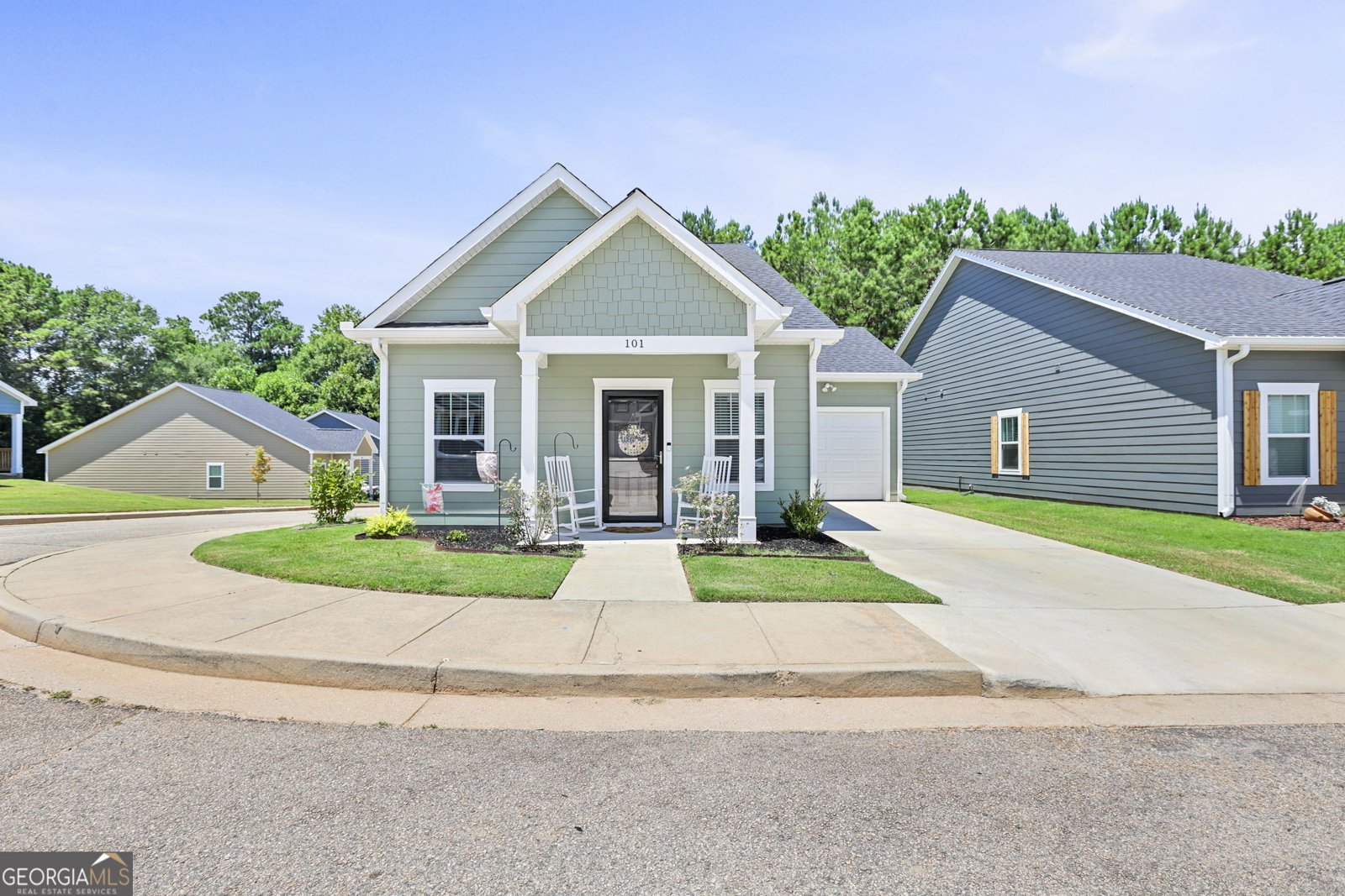 101 Lenox Circle Lagrange - 1