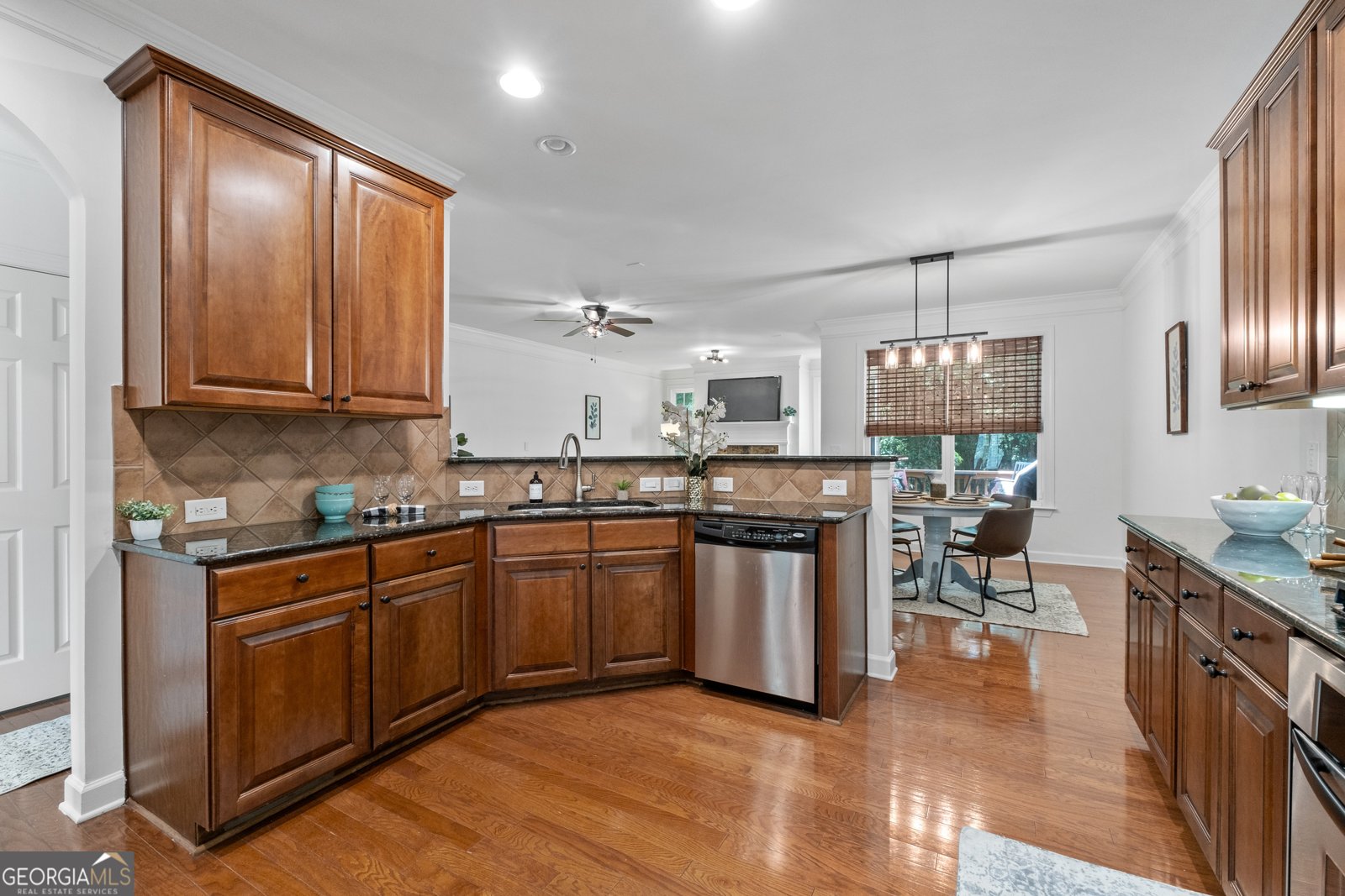 2090 Cobblestone Circle Brookhaven - 14