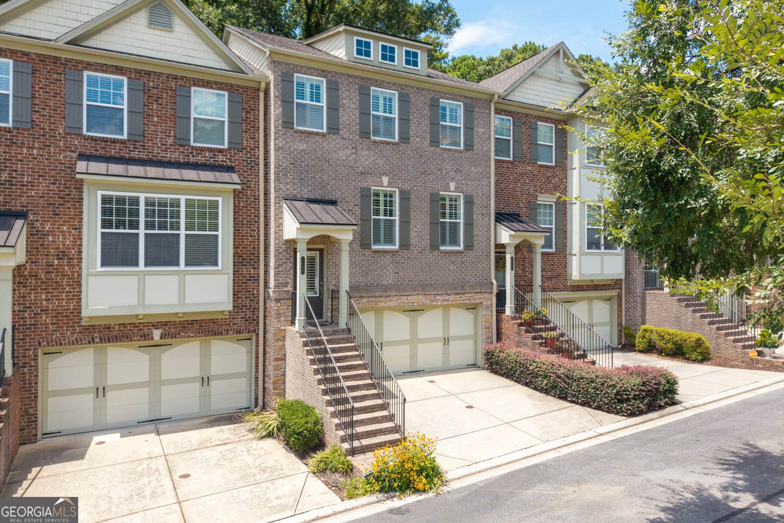 2090 Cobblestone Circle Brookhaven - 2