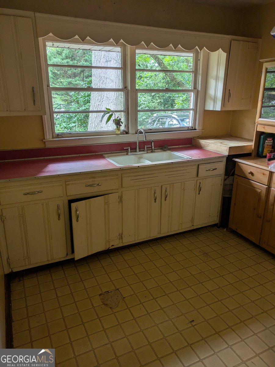 1893 Brockett Road Tucker - 11