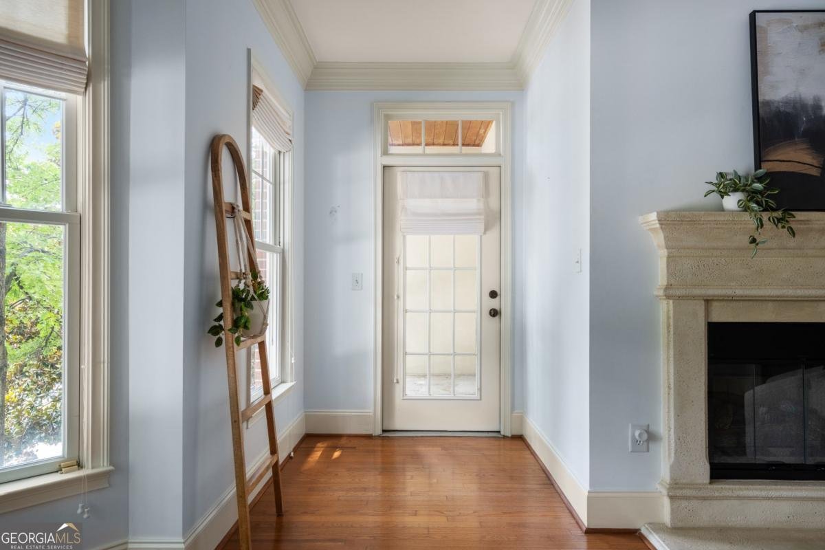 825 Highland Lane Atlanta - 20