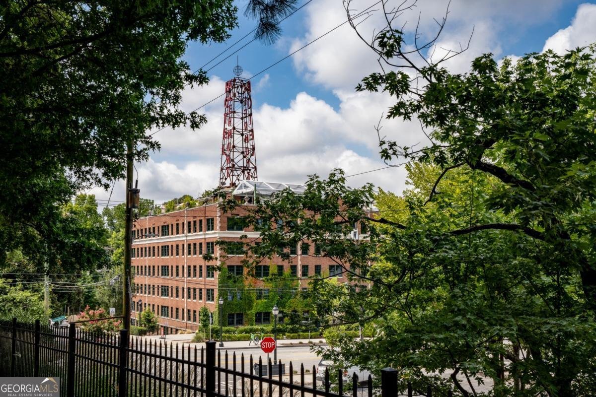 825 Highland Lane Atlanta - 28