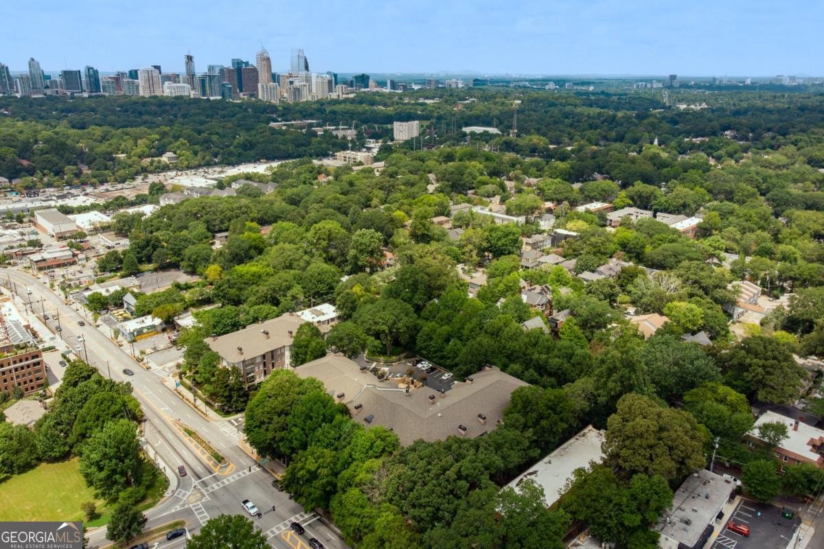 825 Highland Lane Atlanta - 32