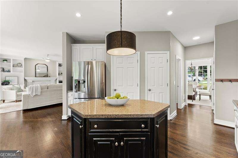 7059 Hunters Ridge Woodstock - 16
