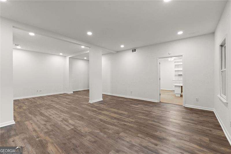 7059 Hunters Ridge Woodstock - 40