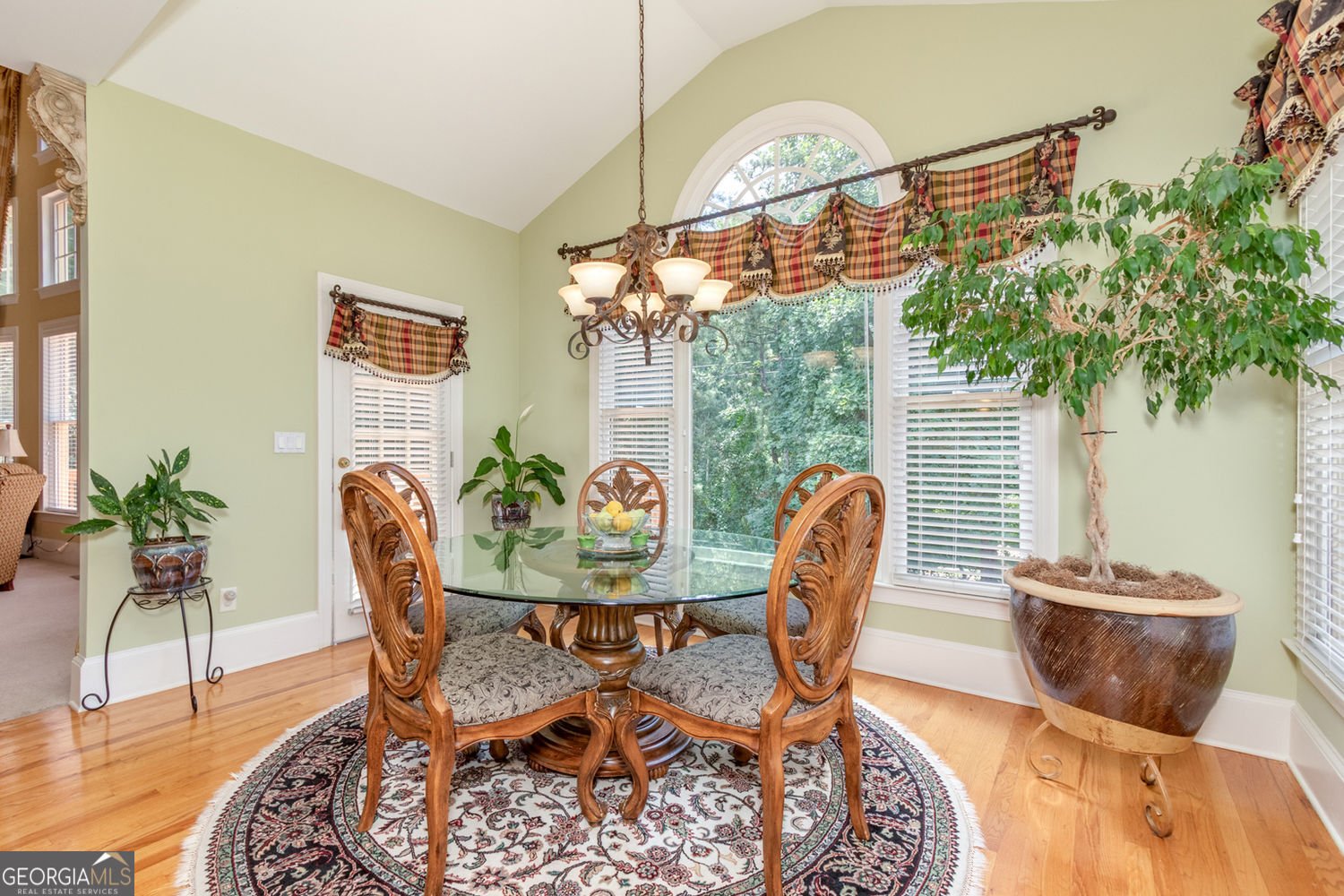 155 Hollymount Road Road Alpharetta - 76