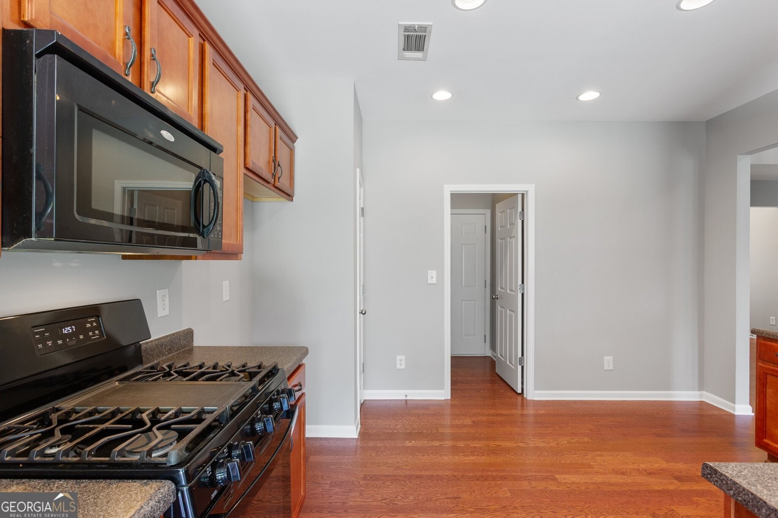 5505 Weddington Drive Cumming - 20