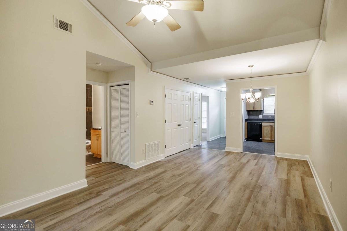 1055 Baxter Street Athens - 11