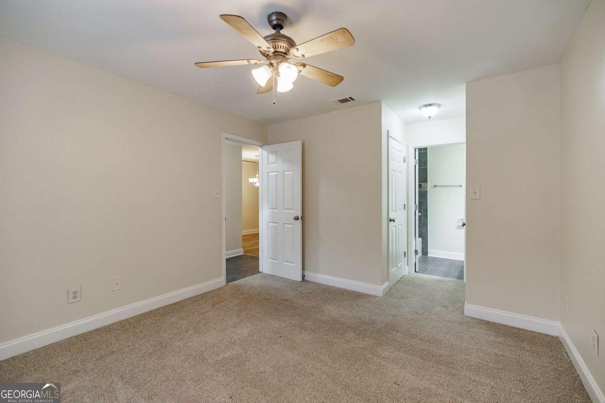 1055 Baxter Street Athens - 12