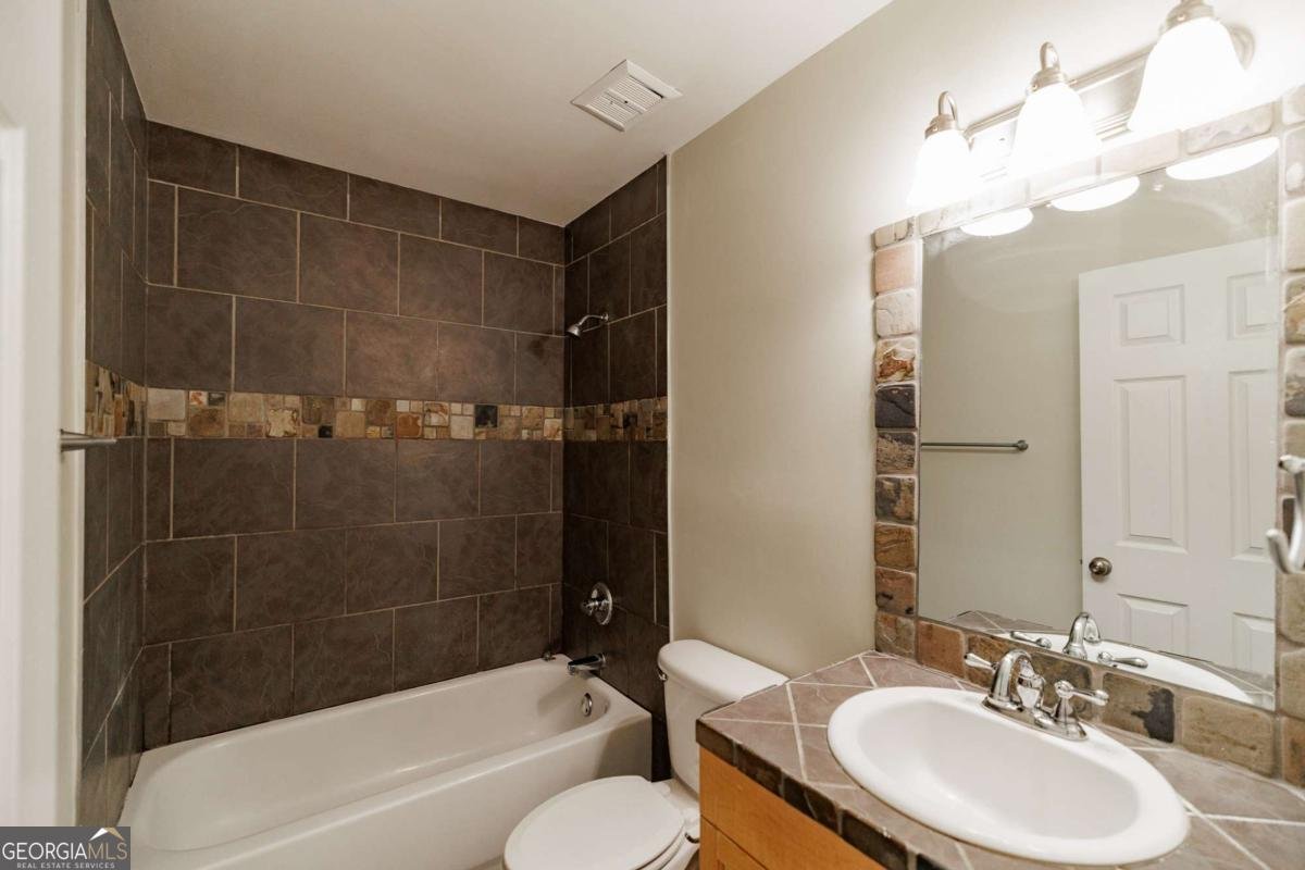 1055 Baxter Street Athens - 19