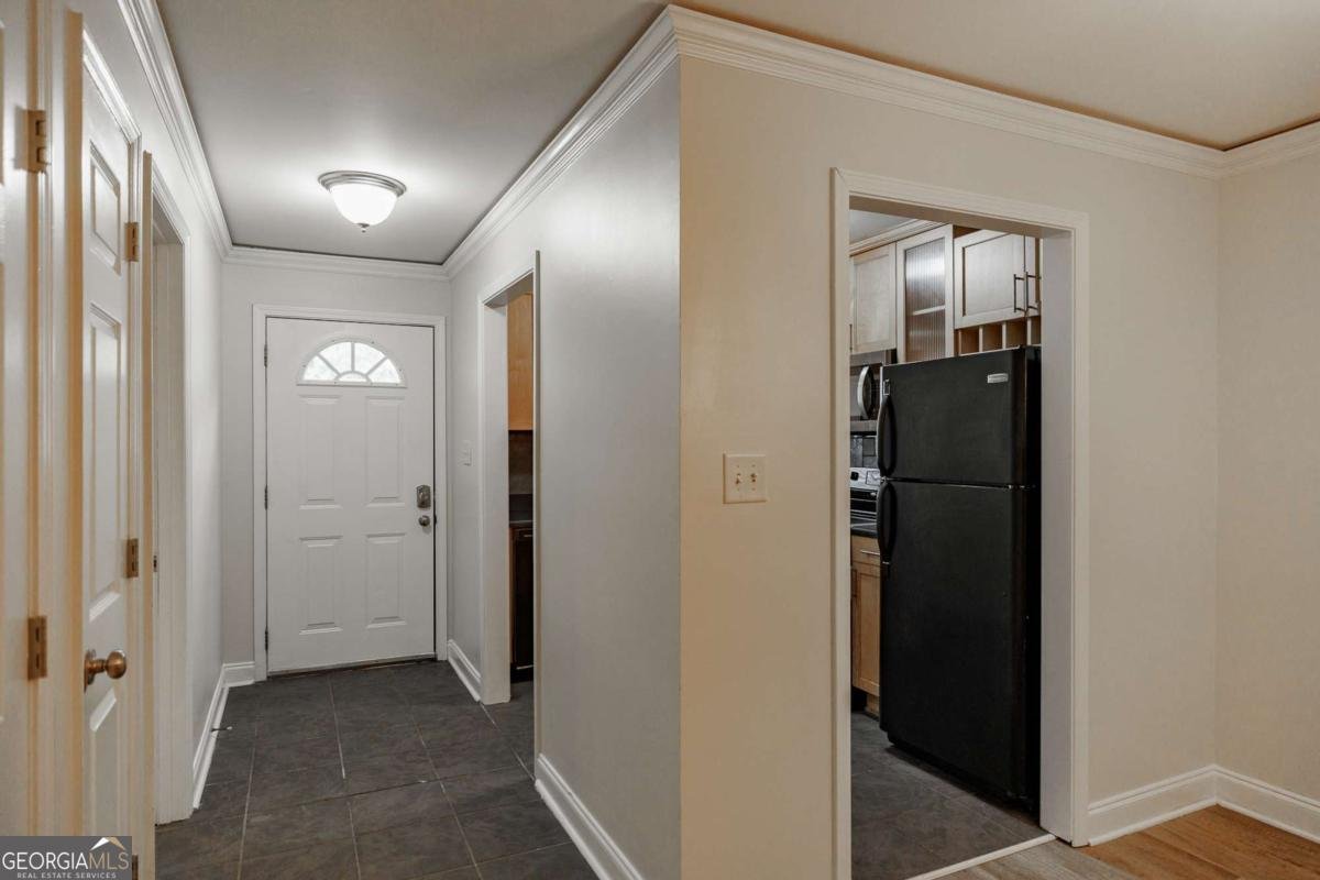 1055 Baxter Street Athens - 3